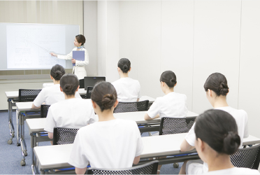 まずは毛と皮膚の仕組みを学びます！
