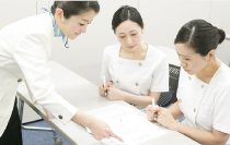 しっかり理解できるまでインストラクターに質問できる環境です。